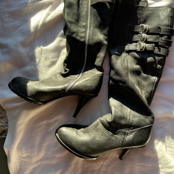 Michael Kors Tall Platform Boots - Picture 5 of 6